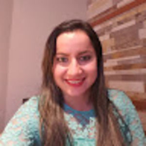 Meet your Posher, Ana cecilia